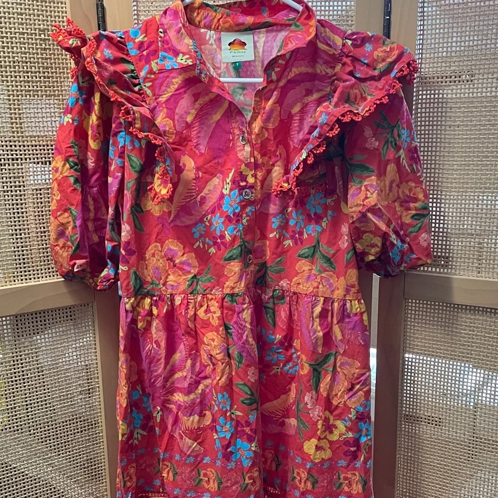 FARM Rio Vibrant Floral Midi Dress EUC short sleeve puffy size small - Picture 1 of 7
